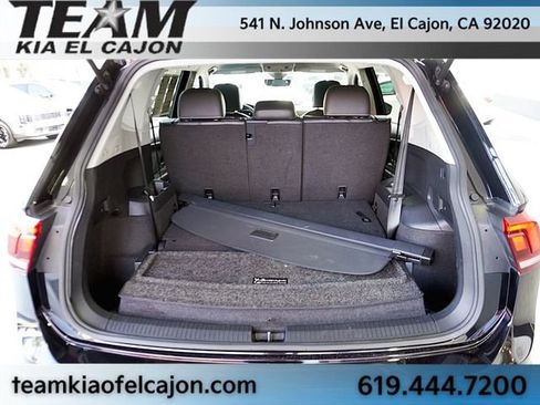Used 2023 Volkswagen Tiguan SE FWD image 14