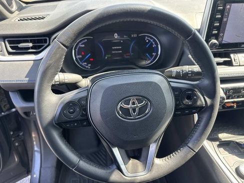 Used 2020 Toyota RAV4 XSE AWD/4WD image 28