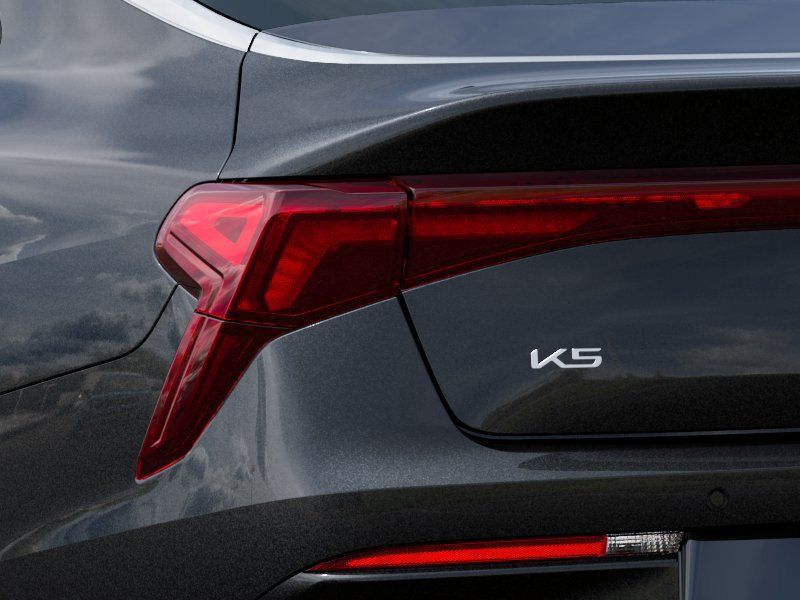 New 2027 Kia K5 GT-Line FWD image 11