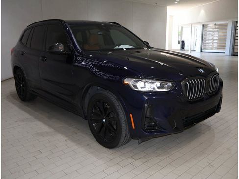 Certified 2024 BMW X3 xDrive30i w/ Premium Package AWD/4WD image 9