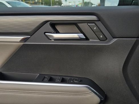 New 2026 GMC Acadia Elevation w/ Black Edition FWD image 27