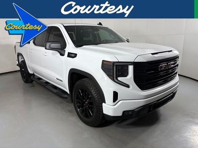 Used 2026 GMC Sierra 1500 Elevation w/ Elevation Select Package