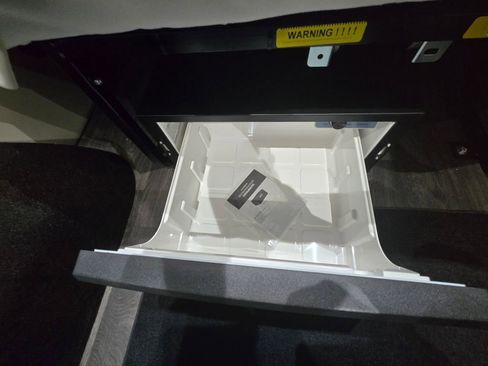 New 2025 Mercedes-Benz Sprinter 3500 image 38