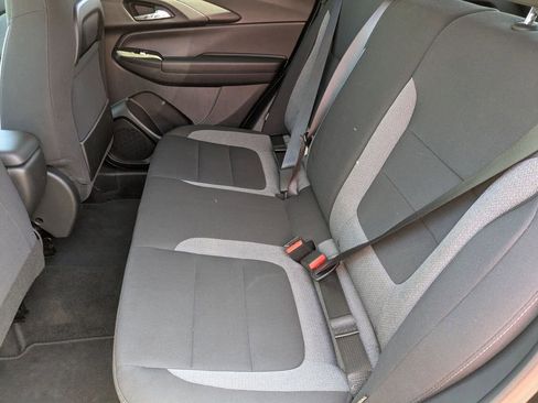 Used 2025 Chevrolet TrailBlazer LT AWD/4WD image 24