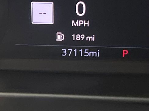 Used 2020 Chevrolet Silverado 1500 High Country w/ Technology Package image 17