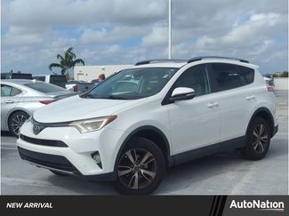 Used 2017 Toyota RAV4 XLE video 1