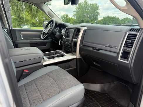 Used 2018 RAM 1500 Big Horn AWD/4WD image 30