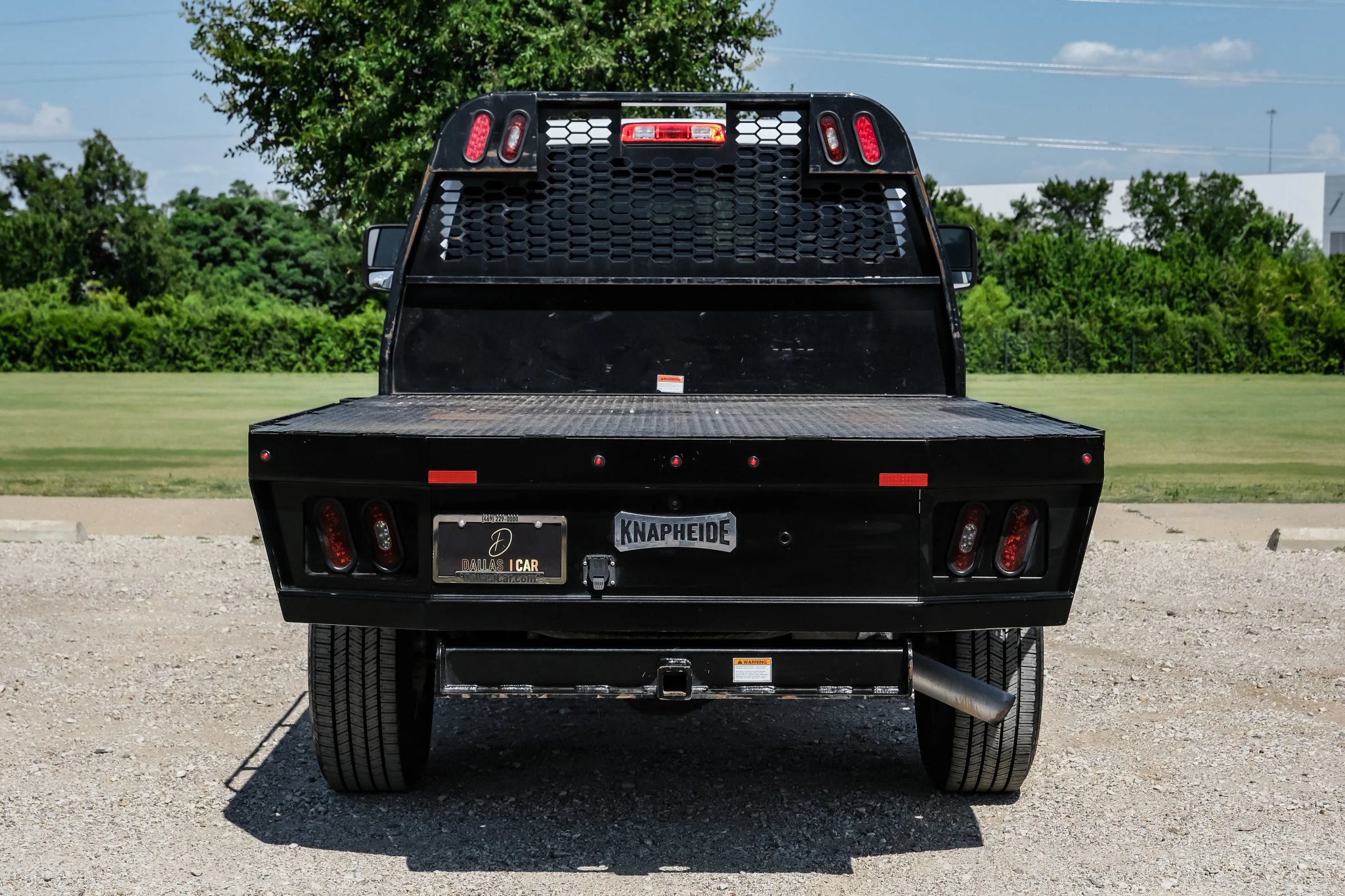Used 2023 RAM 3500 Tradesman w/ Chrome Appearance Group AWD/4WD image 8