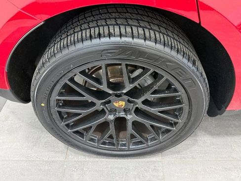 Used 2019 Porsche Macan S image 8