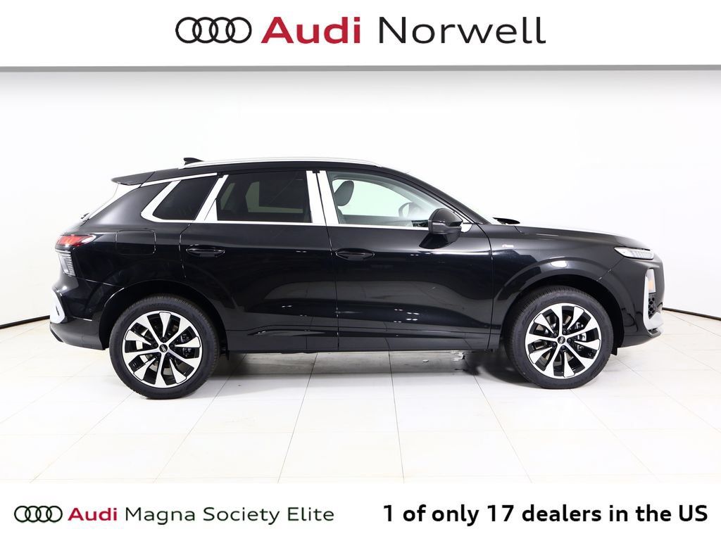 New 2026 Audi Q3 quattro 2.0T AWD/4WD image 15
