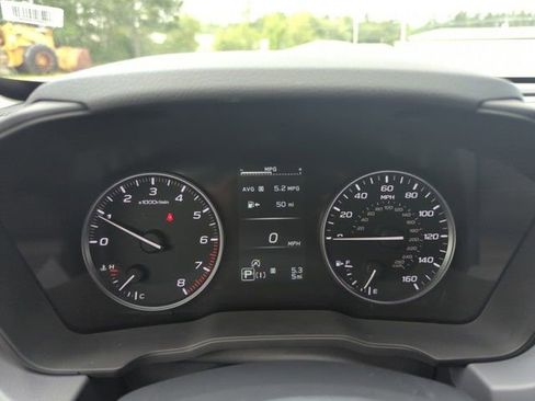 Used 2025 Subaru Crosstrek 2.0i Premium image 20