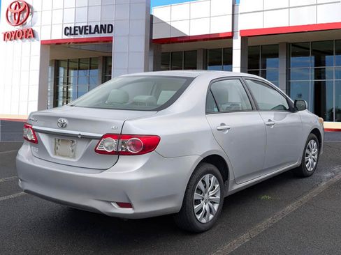 Used 2012 Toyota Corolla LE FWD image 7