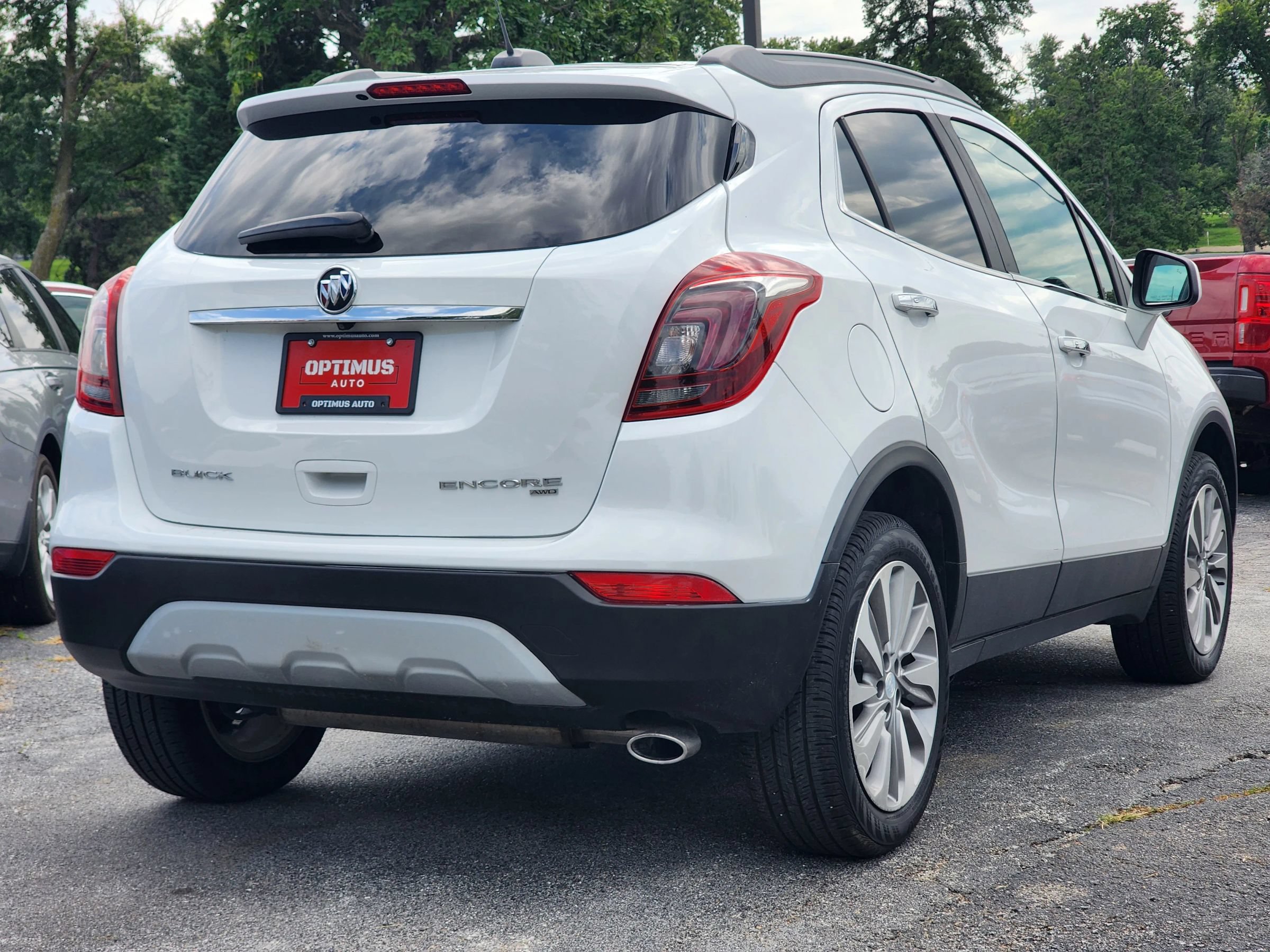 Used 2020 Buick Encore Preferred w/ Safety Package AWD/4WD image 7