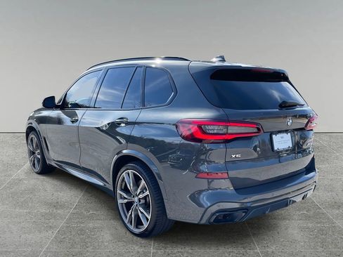 Used 2022 BMW X5 M50i image 3