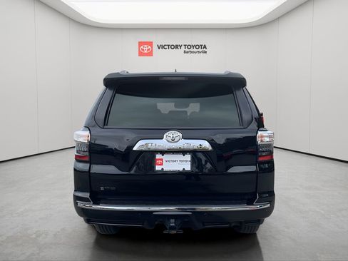 Used 2021 Toyota 4Runner Limited image 7
