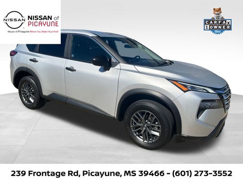 Certified 2024 Nissan Rogue S image 8