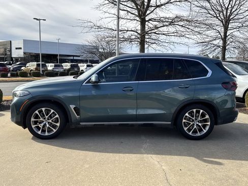 Certified 2025 BMW X5 sDrive40i image 2