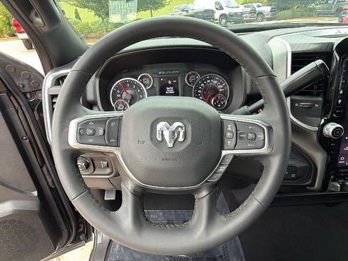 Used 2025 RAM 2500 Big Horn AWD/4WD image 26