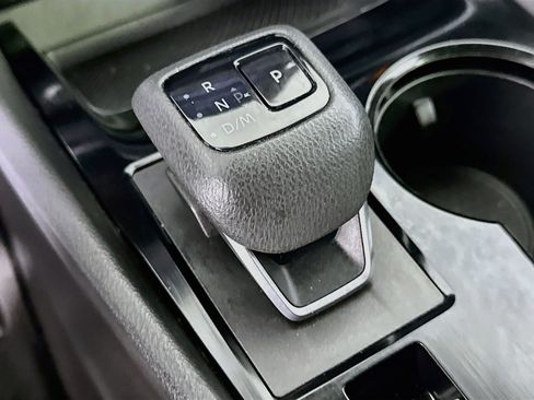 Used 2023 Nissan Rogue SV FWD image 24