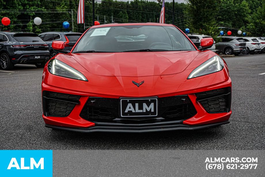Used 2021 Chevrolet Corvette Stingray Preferred Cpe w/ Z51 Performance Package RWD image 9