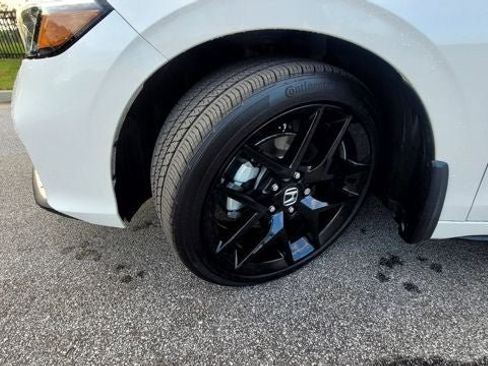 Used 2026 Honda Civic Sport image 2