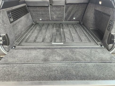 Used 2019 Land Rover Range Rover Supercharged AWD/4WD image 33