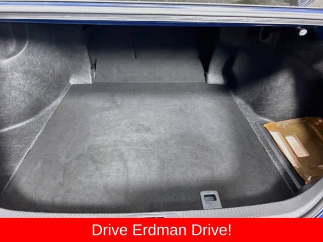 Used 2026 Toyota Camry SE FWD image 34