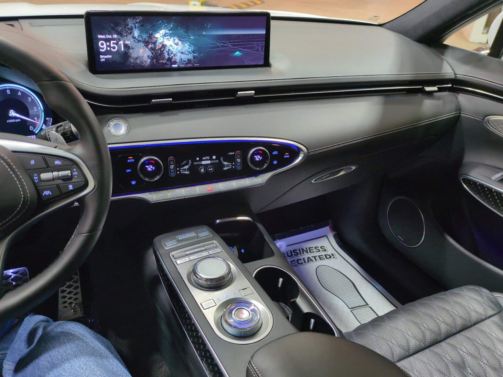 Certified 2025 Genesis GV70 3.5T Sport w/ Sport Prestige Package AWD/4WD image 28