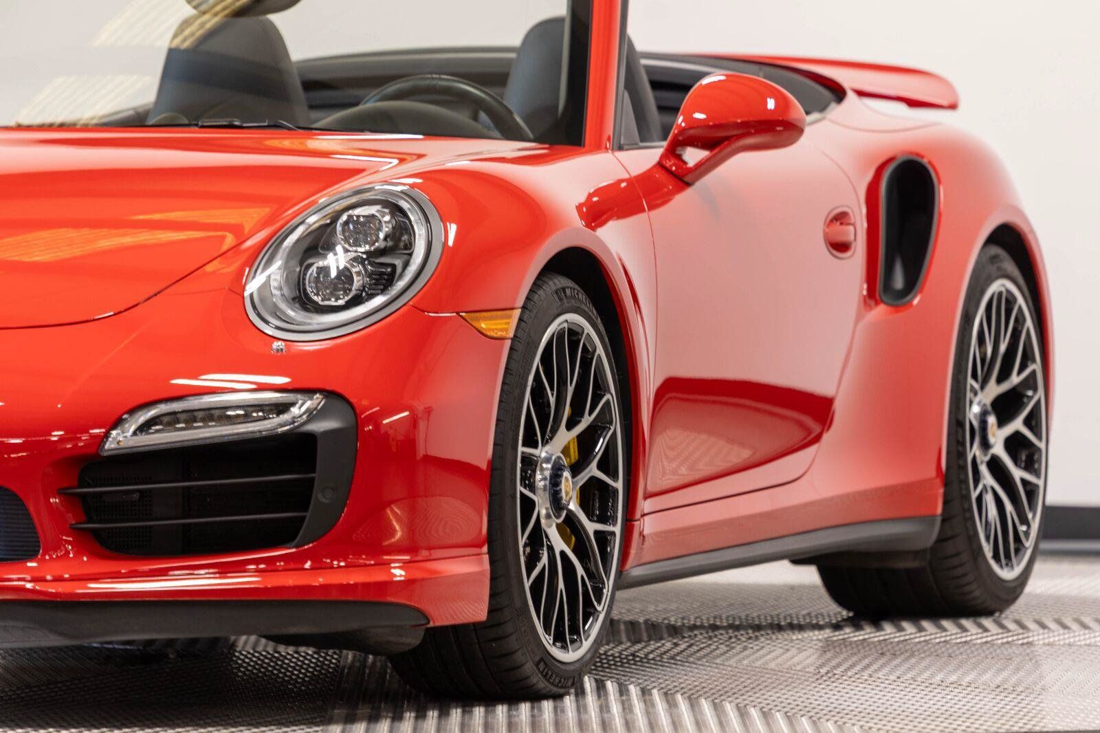 Used 2015 Porsche 911 Turbo S AWD/4WD image 8