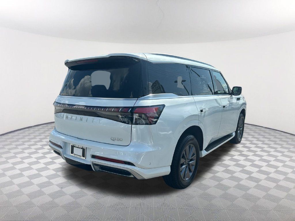 Used 2026 INFINITI QX80 Pure RWD image 5