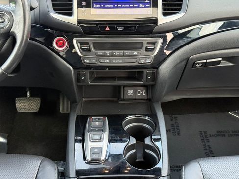 Used 2020 Honda Ridgeline RTL-E image 15