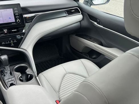 Certified 2023 Toyota Camry SE AWD/4WD image 21