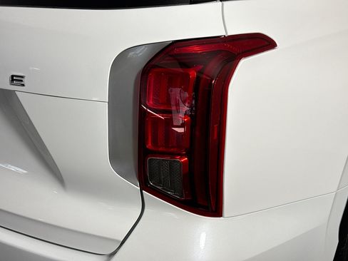 Used 2023 Hyundai Palisade SEL FWD image 34