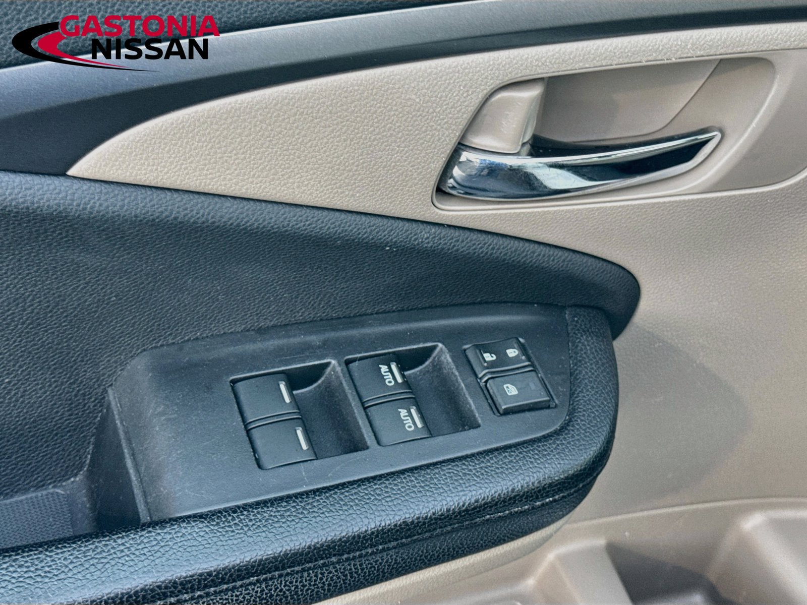 Used 2017 Honda Pilot EX-L image 22