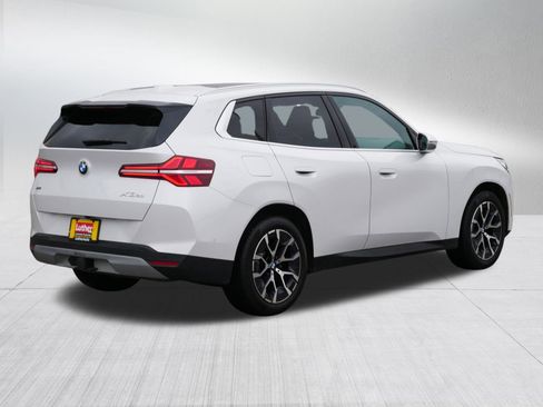 Used 2025 BMW X3 xDrive30i w/ Premium Package image 7
