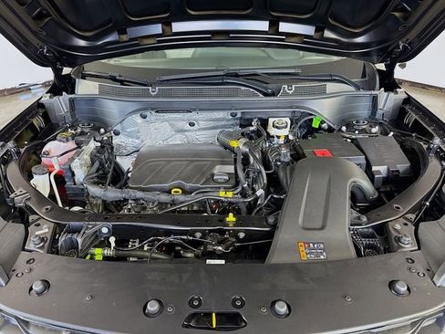 New 2026 Chevrolet Trax LS FWD image 31