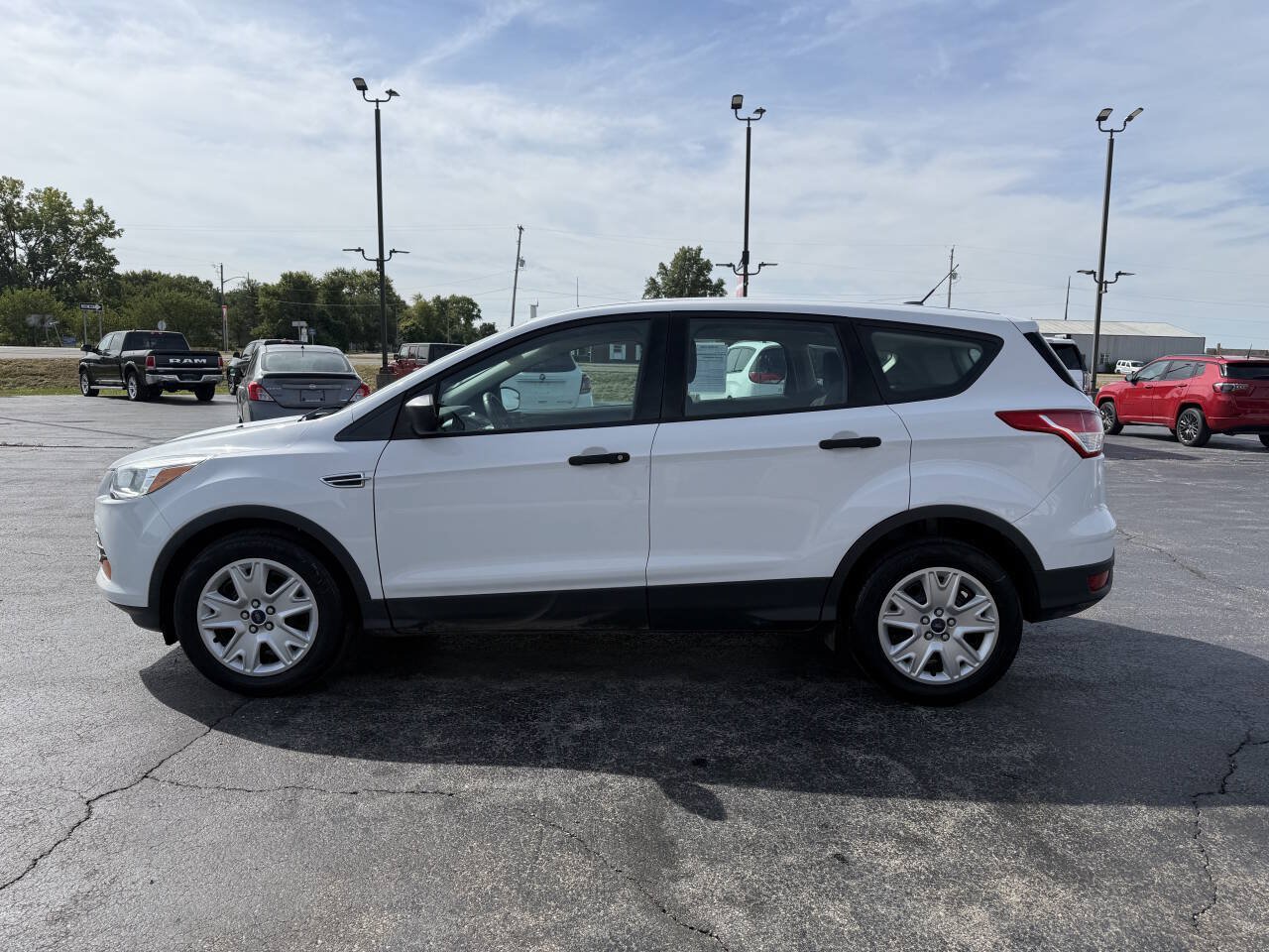 Used 2016 Ford Escape S FWD image 5