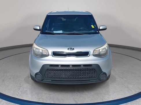 Used 2015 Kia Soul + FWD image 2
