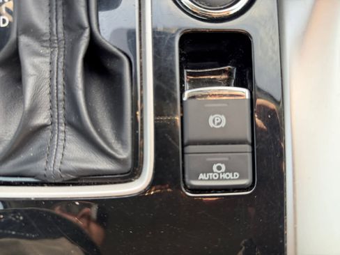 Used 2024 Mitsubishi Eclipse Cross SE image 22