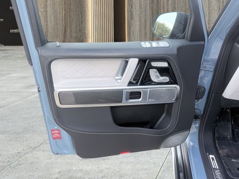 Used 2023 Mercedes-Benz G 550 image 26