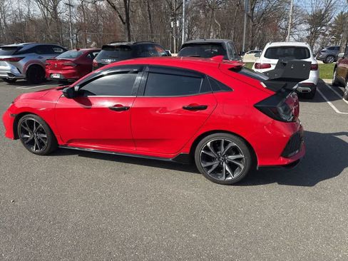 Used 2018 Honda Civic Sport image 32