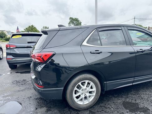 Used 2024 Chevrolet Equinox LT w/ LPO, Floor Liner Package FWD image 9