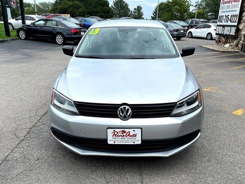 Used 2013 Volkswagen Jetta S FWD image 16