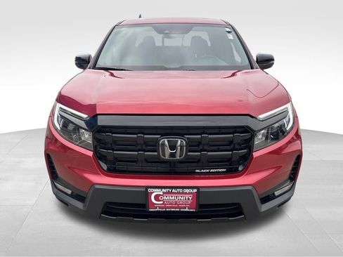 Used 2025 Honda Ridgeline Black Edition image 11