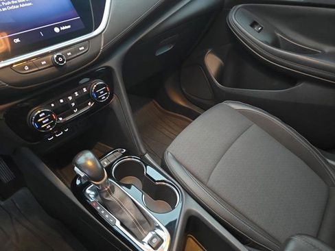 Used 2020 Buick Encore GX Select image 24