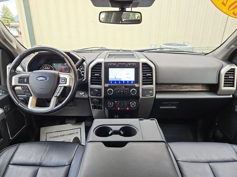 Used 2020 Ford F150 Lariat image 18