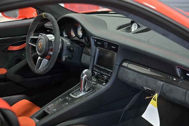 Used 2016 Porsche 911 GT3 RS RWD image 33