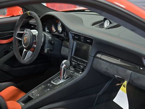 Used 2016 Porsche 911 GT3 RS RWD image 33