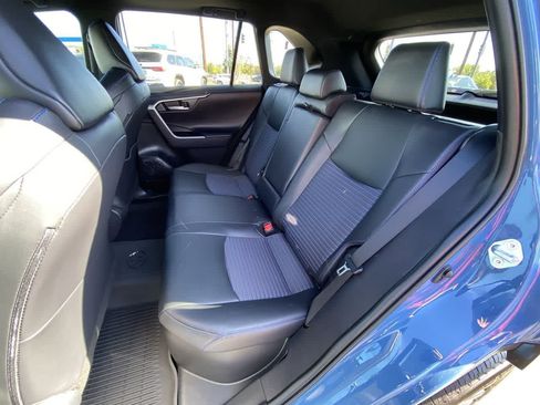 Certified 2025 Toyota RAV4 XSE AWD/4WD image 22