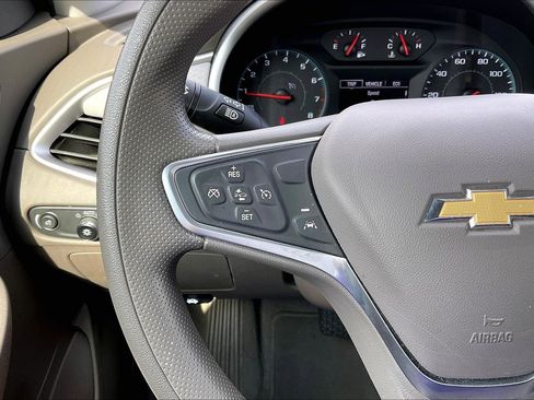 Used 2023 Chevrolet Malibu LT image 11